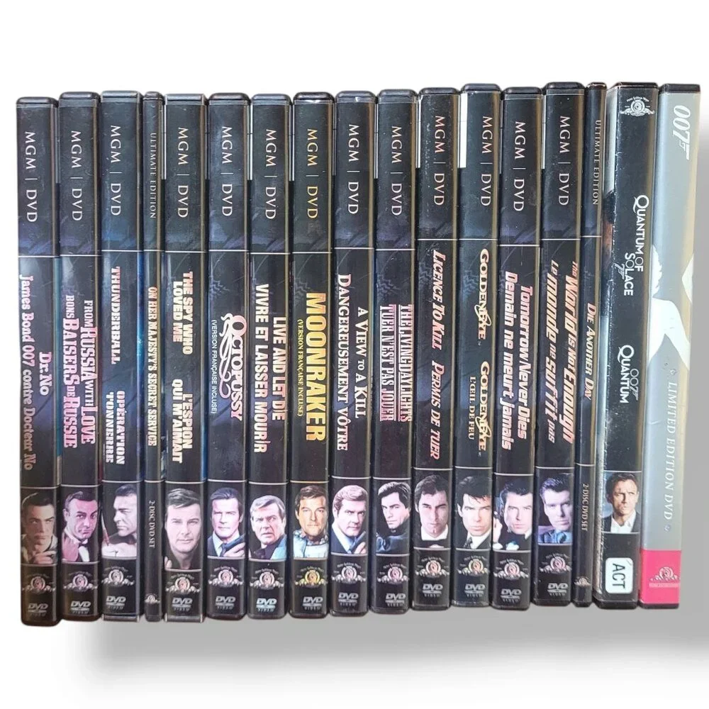 Lot 17 Ultimate Edition James Bond DVDs - Picture 3 of 6